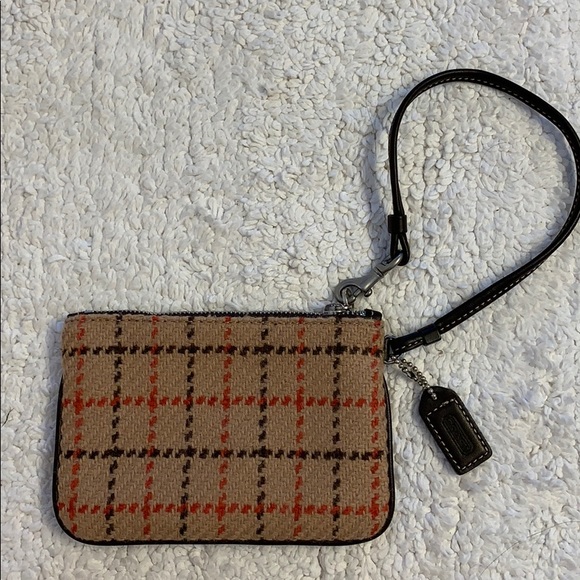 NWOT Coach Tweed Wristlet - Picture 2 of 7